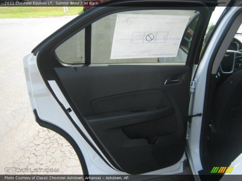 Summit White / Jet Black 2011 Chevrolet Equinox LT