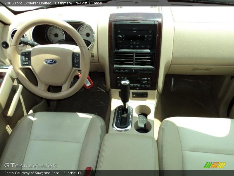 Cashmere Tri-Coat / Camel 2006 Ford Explorer Limited