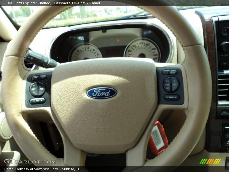 Cashmere Tri-Coat / Camel 2006 Ford Explorer Limited