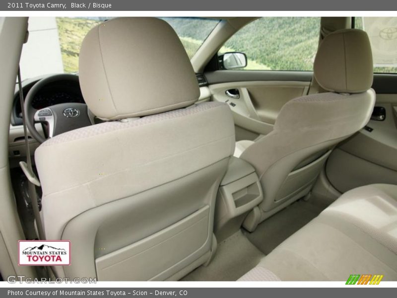 Black / Bisque 2011 Toyota Camry