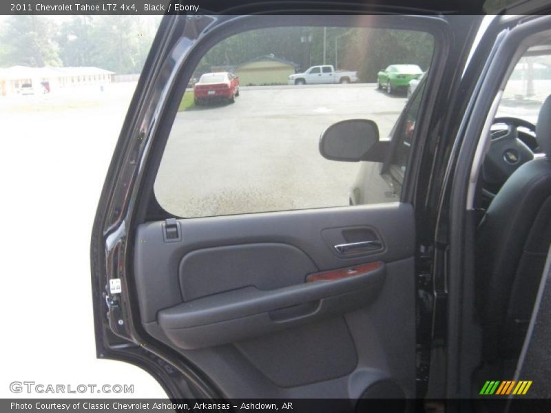 Black / Ebony 2011 Chevrolet Tahoe LTZ 4x4