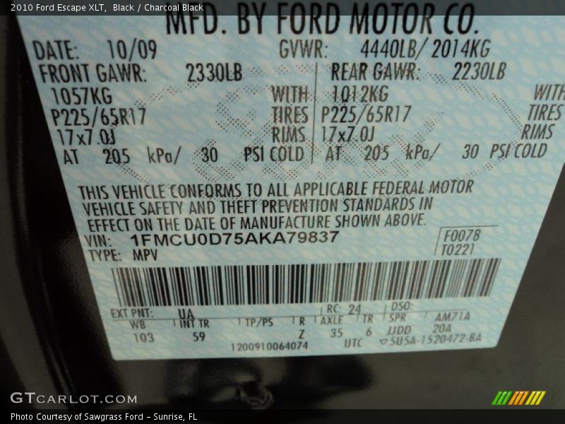 Black / Charcoal Black 2010 Ford Escape XLT