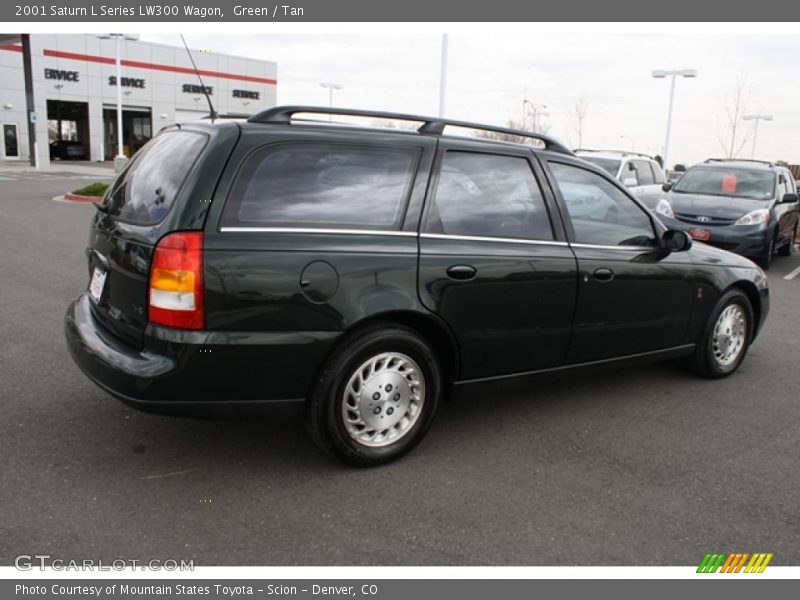Green / Tan 2001 Saturn L Series LW300 Wagon