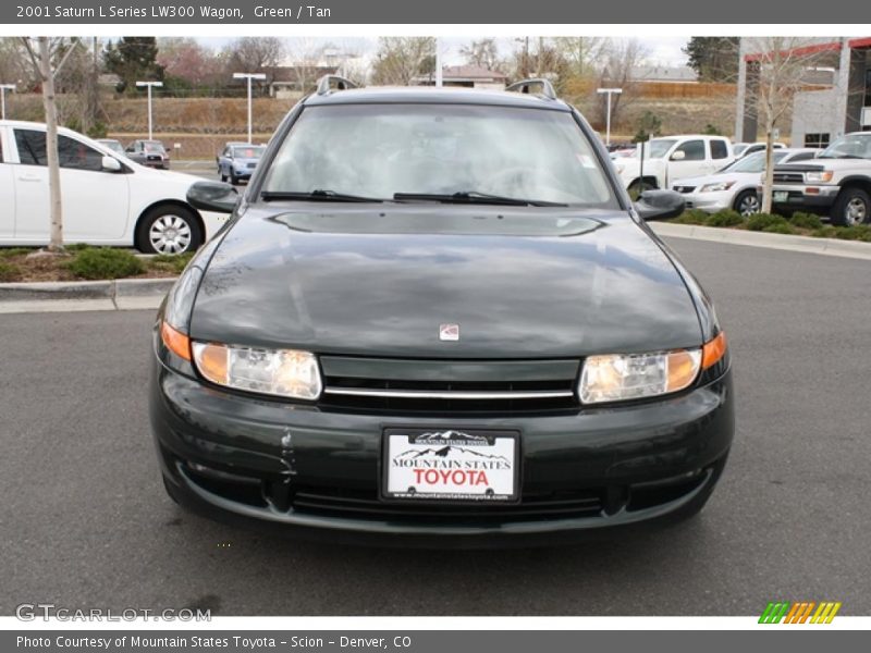 Green / Tan 2001 Saturn L Series LW300 Wagon