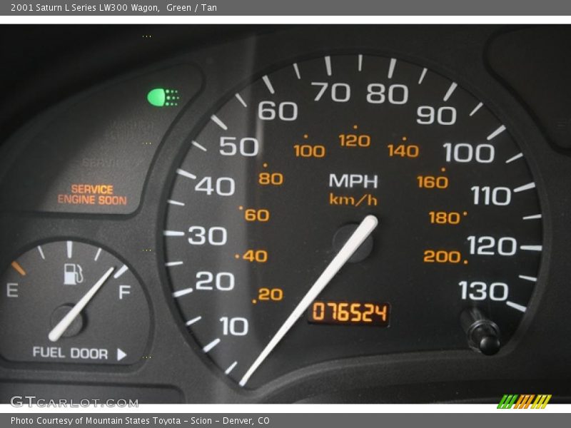 Green / Tan 2001 Saturn L Series LW300 Wagon