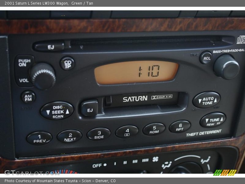 Green / Tan 2001 Saturn L Series LW300 Wagon
