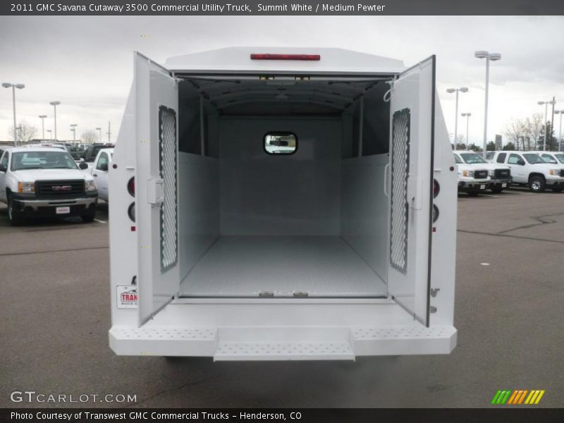 Summit White / Medium Pewter 2011 GMC Savana Cutaway 3500 Commercial Utility Truck