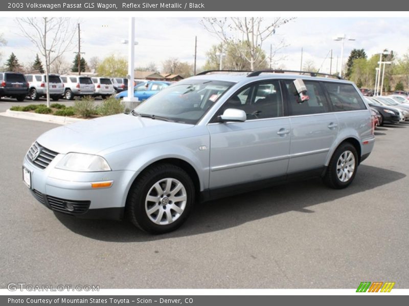 Front 3/4 View of 2003 Passat GLS Wagon