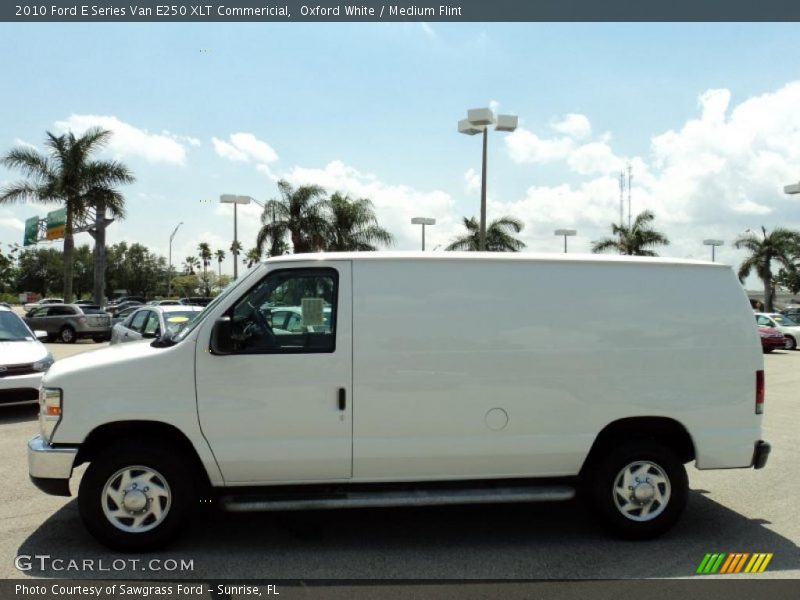 Oxford White / Medium Flint 2010 Ford E Series Van E250 XLT Commericial