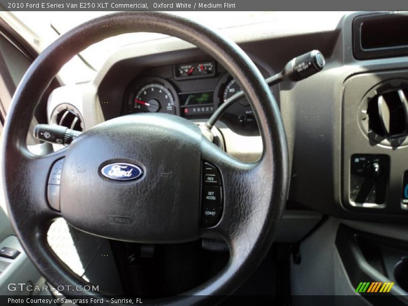 Oxford White / Medium Flint 2010 Ford E Series Van E250 XLT Commericial