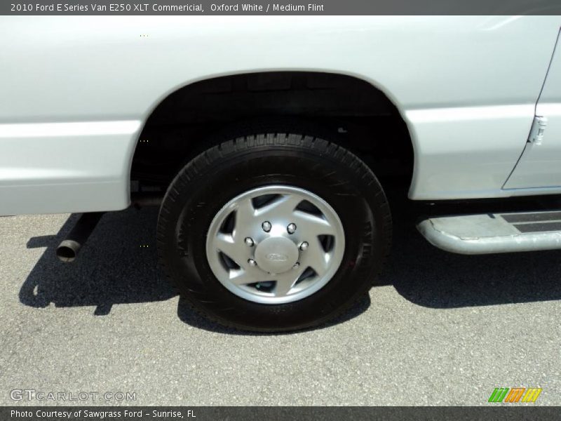 Oxford White / Medium Flint 2010 Ford E Series Van E250 XLT Commericial