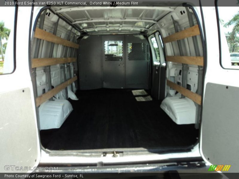Oxford White / Medium Flint 2010 Ford E Series Van E250 XLT Commericial