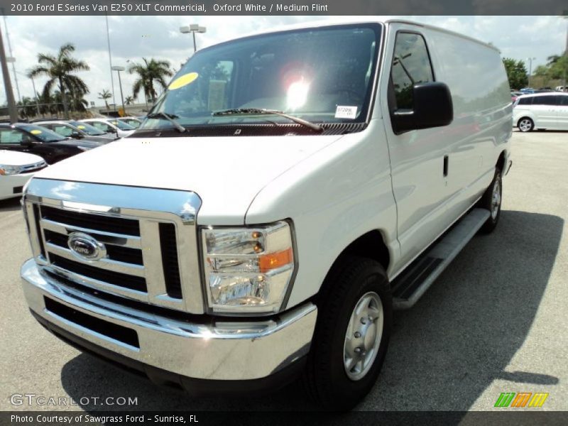 Oxford White / Medium Flint 2010 Ford E Series Van E250 XLT Commericial