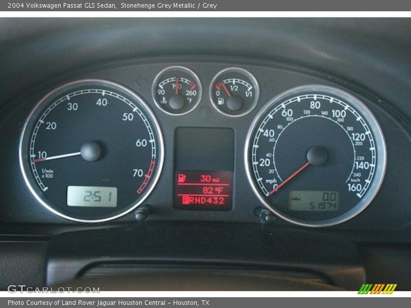 Stonehenge Grey Metallic / Grey 2004 Volkswagen Passat GLS Sedan