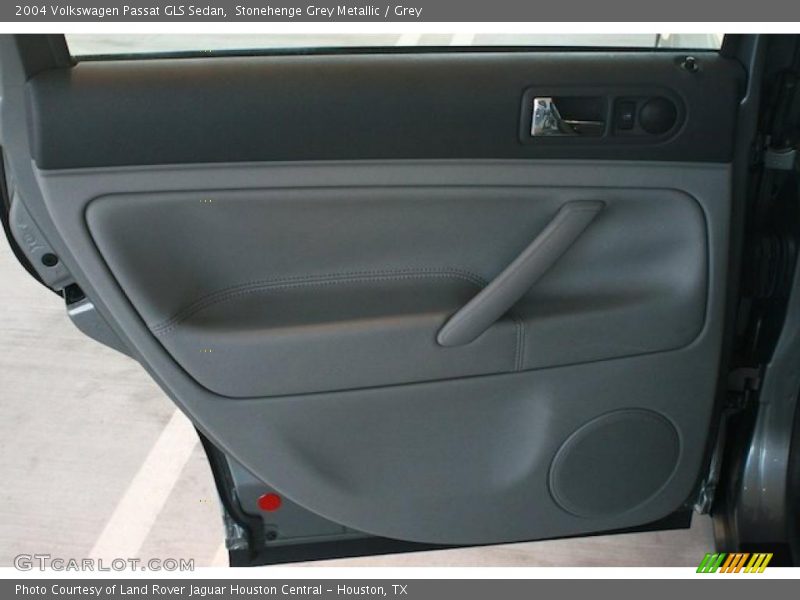 Stonehenge Grey Metallic / Grey 2004 Volkswagen Passat GLS Sedan