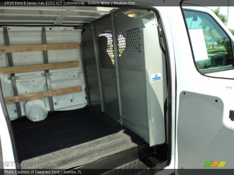 Oxford White / Medium Flint 2010 Ford E Series Van E250 XLT Commericial