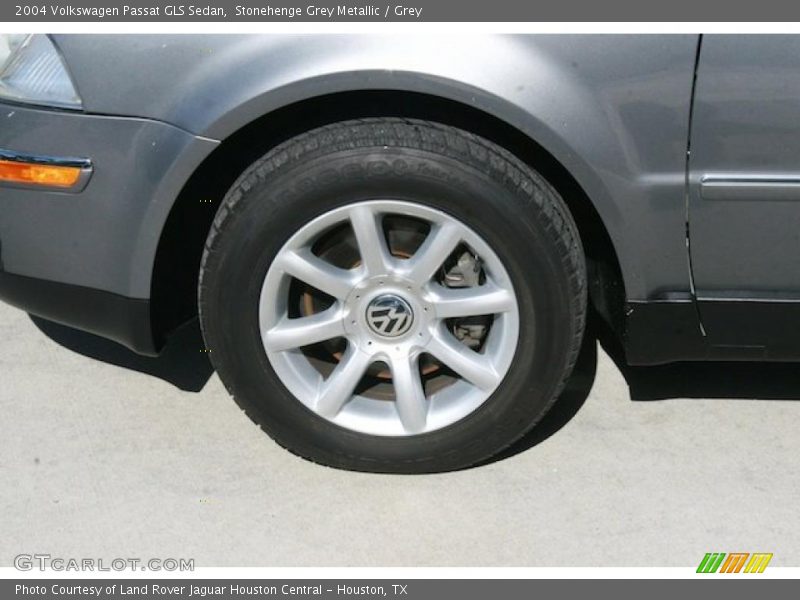 Stonehenge Grey Metallic / Grey 2004 Volkswagen Passat GLS Sedan