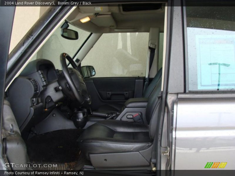 Bonatti Grey / Black 2004 Land Rover Discovery S