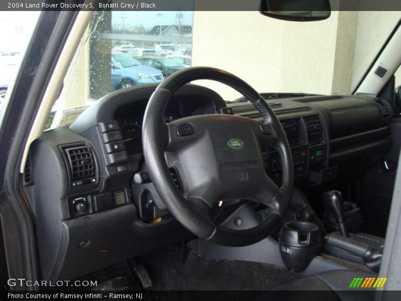 Bonatti Grey / Black 2004 Land Rover Discovery S