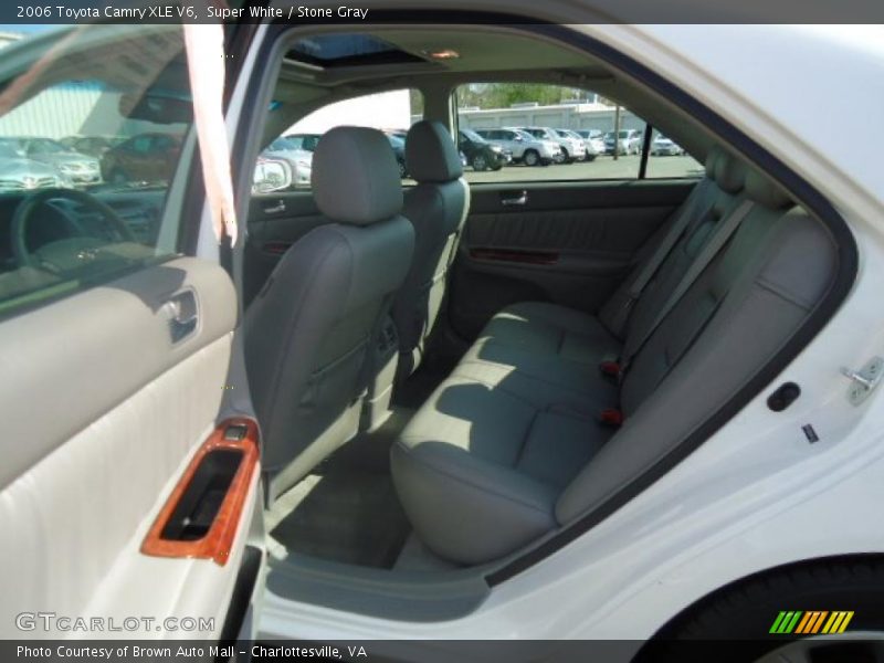Super White / Stone Gray 2006 Toyota Camry XLE V6