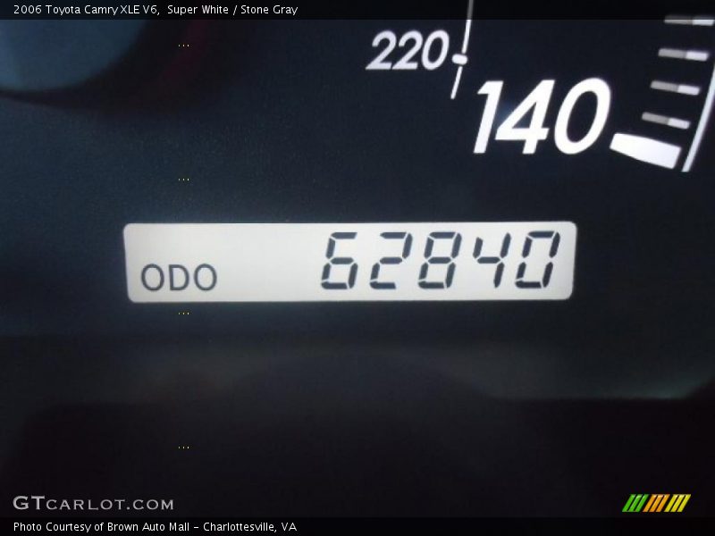 Super White / Stone Gray 2006 Toyota Camry XLE V6