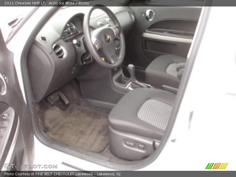 Arctic Ice White / Ebony 2011 Chevrolet HHR LT