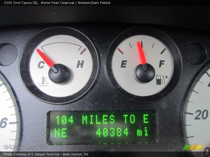 Merlot Pearl Clearcoat / Medium/Dark Pebble 2005 Ford Taurus SEL