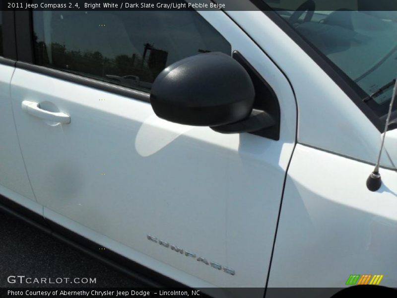 Bright White / Dark Slate Gray/Light Pebble Beige 2011 Jeep Compass 2.4