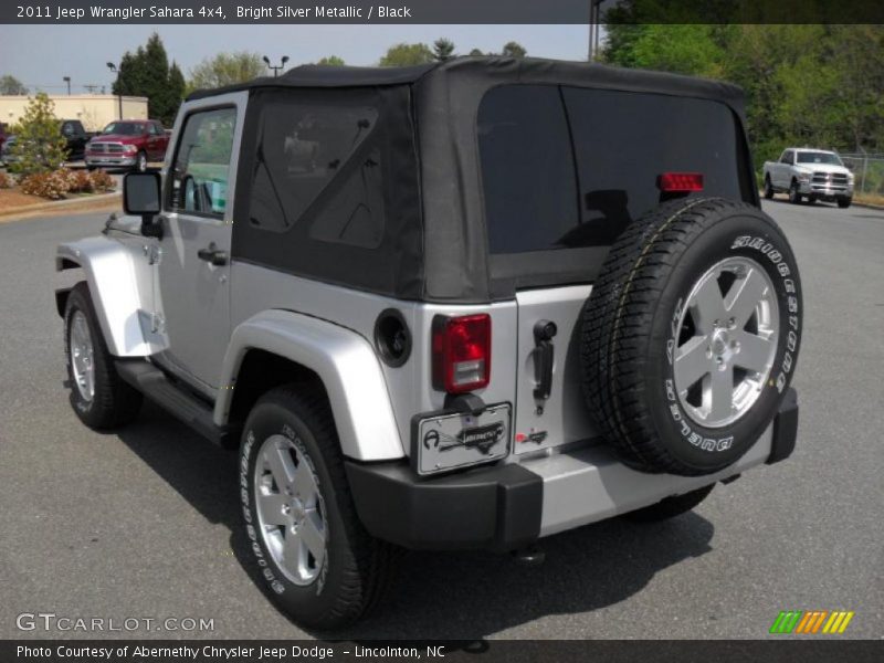 Bright Silver Metallic / Black 2011 Jeep Wrangler Sahara 4x4
