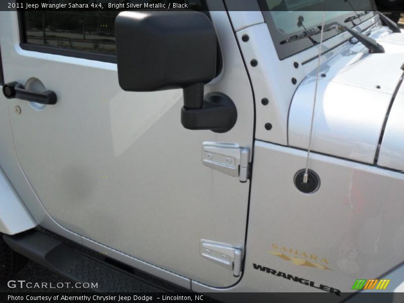 Bright Silver Metallic / Black 2011 Jeep Wrangler Sahara 4x4