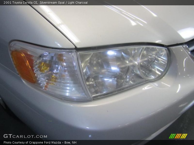 Silverstream Opal / Light Charcoal 2001 Toyota Corolla CE