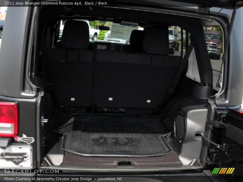  2011 Wrangler Unlimited Rubicon 4x4 Trunk