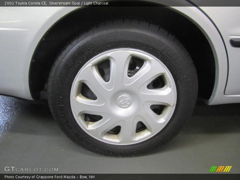 Silverstream Opal / Light Charcoal 2001 Toyota Corolla CE