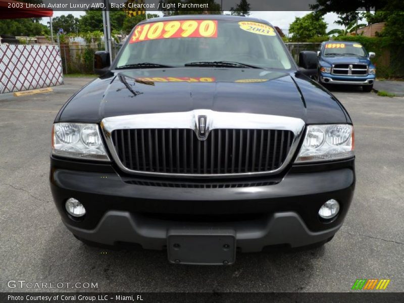 Black Clearcoat / Light Parchment 2003 Lincoln Aviator Luxury AWD