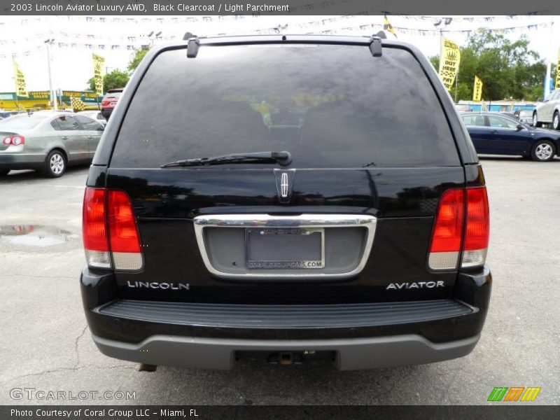 Black Clearcoat / Light Parchment 2003 Lincoln Aviator Luxury AWD