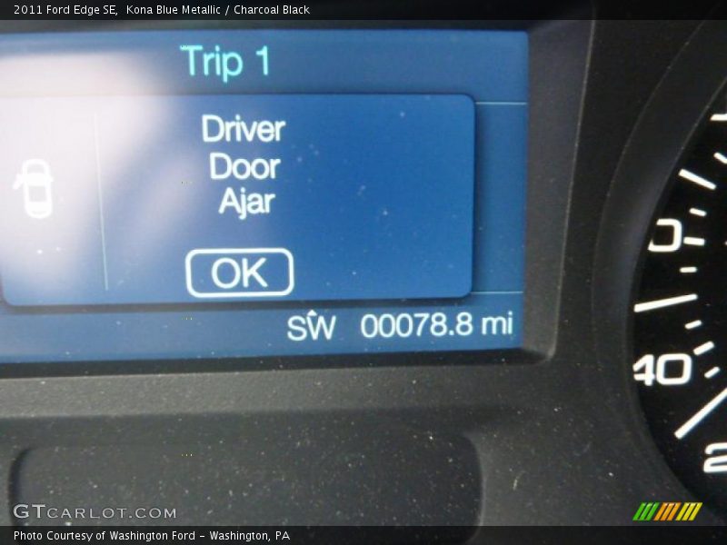 Kona Blue Metallic / Charcoal Black 2011 Ford Edge SE