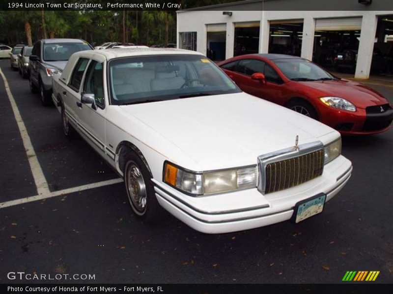 Performance White / Gray 1994 Lincoln Town Car Signature