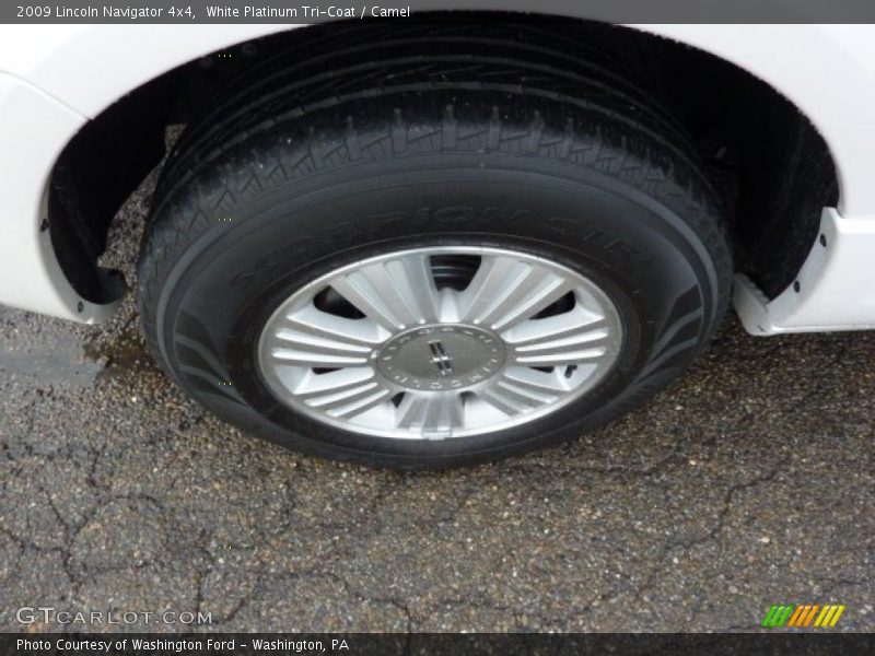 White Platinum Tri-Coat / Camel 2009 Lincoln Navigator 4x4