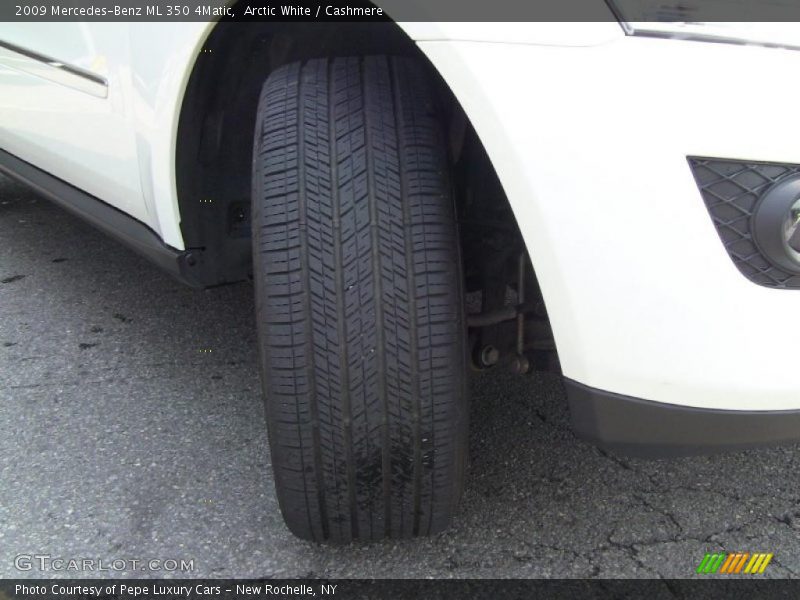 Arctic White / Cashmere 2009 Mercedes-Benz ML 350 4Matic
