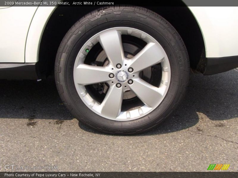 Arctic White / Cashmere 2009 Mercedes-Benz ML 350 4Matic