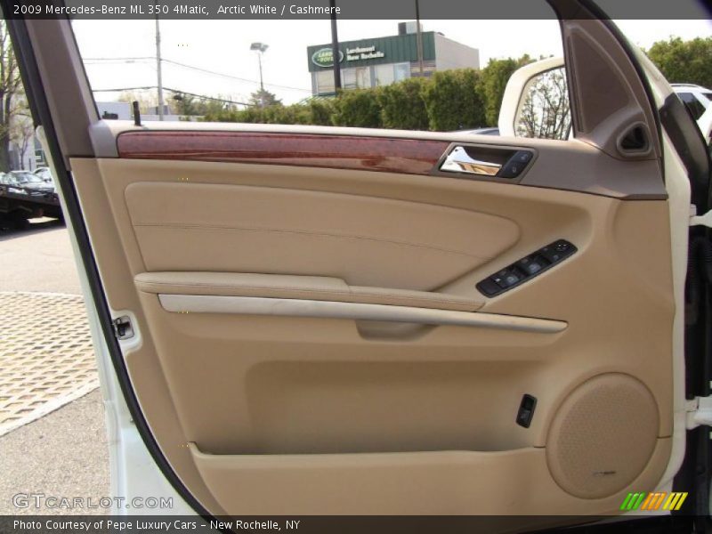 Arctic White / Cashmere 2009 Mercedes-Benz ML 350 4Matic