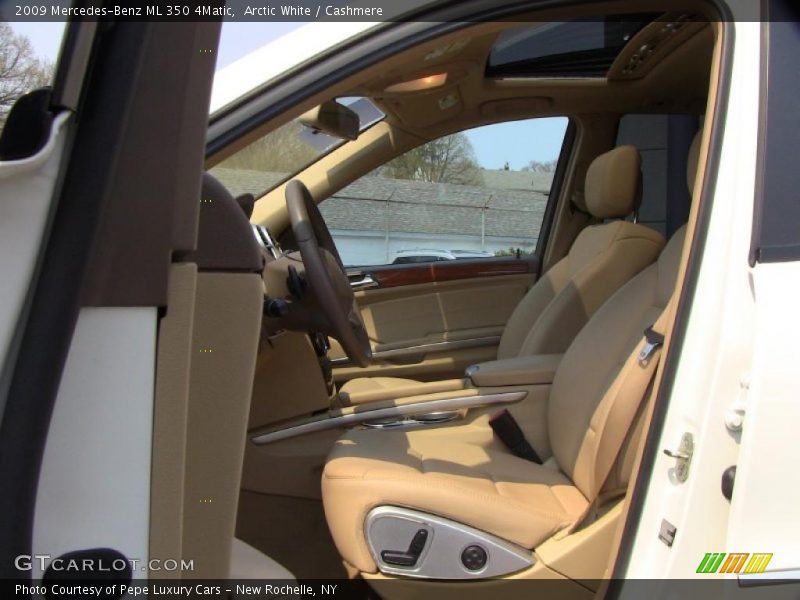 Arctic White / Cashmere 2009 Mercedes-Benz ML 350 4Matic