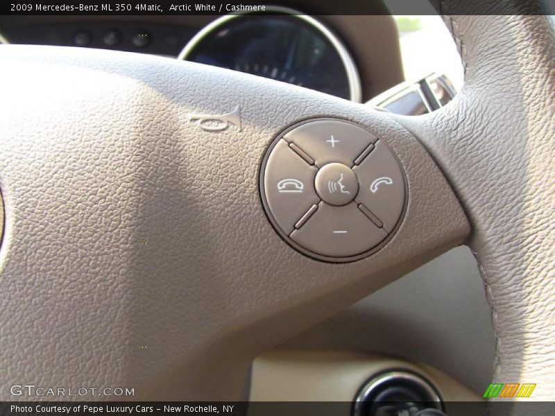 Arctic White / Cashmere 2009 Mercedes-Benz ML 350 4Matic