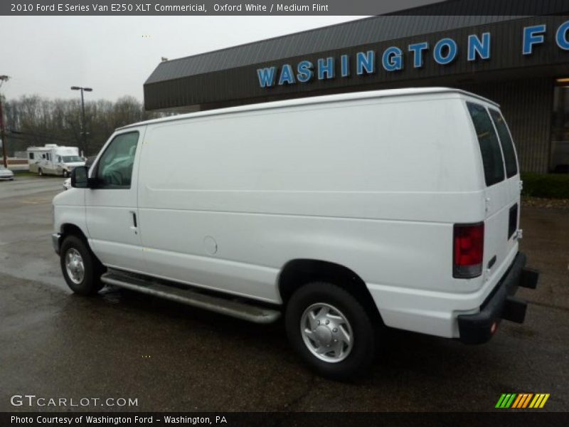 Oxford White / Medium Flint 2010 Ford E Series Van E250 XLT Commericial