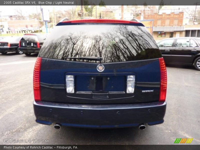 Blue Chip / Light Neutral 2005 Cadillac SRX V6