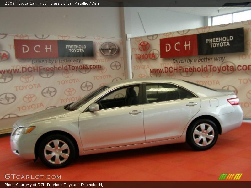 Classic Silver Metallic / Ash 2009 Toyota Camry LE