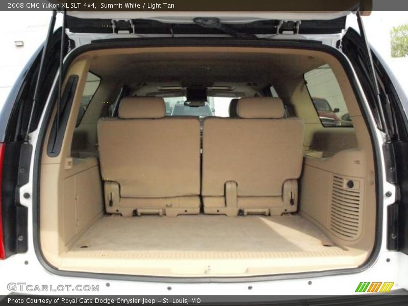  2008 Yukon XL SLT 4x4 Trunk