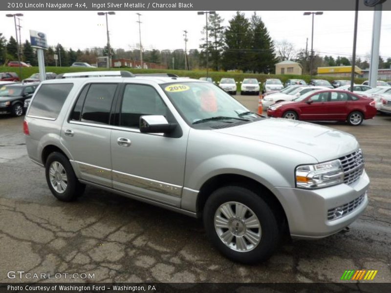 Ingot Silver Metallic / Charcoal Black 2010 Lincoln Navigator 4x4