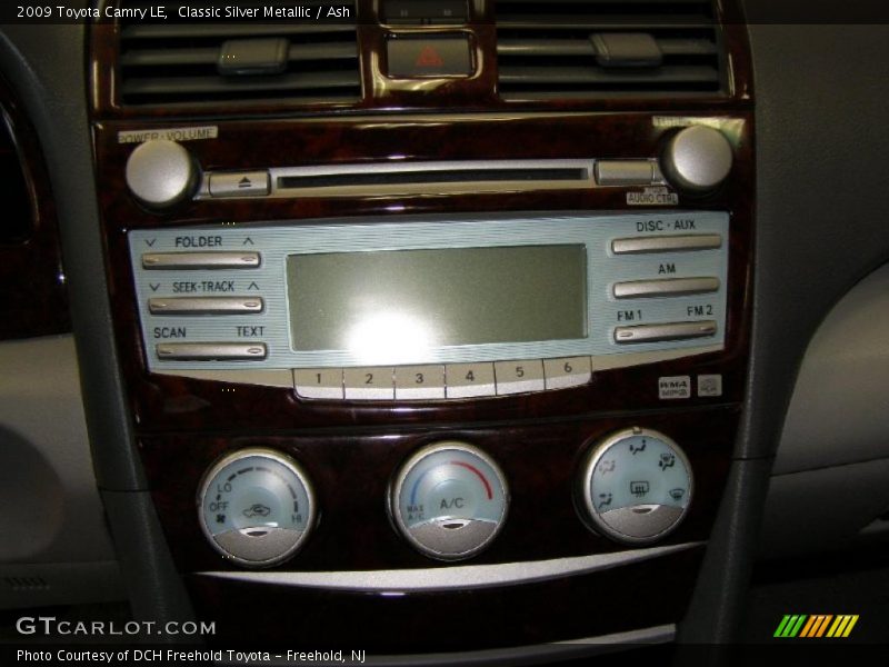Classic Silver Metallic / Ash 2009 Toyota Camry LE