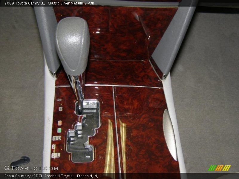 Classic Silver Metallic / Ash 2009 Toyota Camry LE
